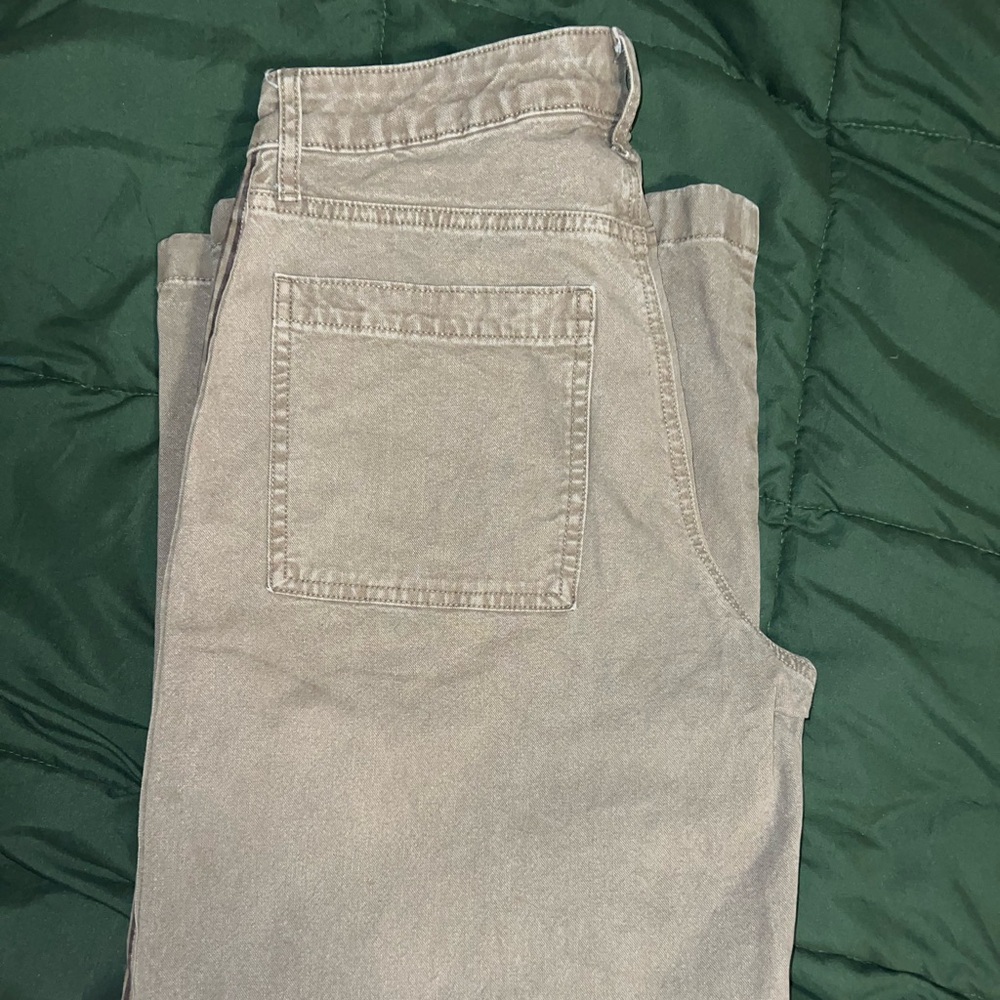 American Eagle green pants